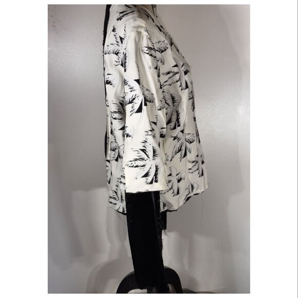 Marni Women's White/Black Tropical Blazer with frayed sleeves Size 44, US 8 - Picture 2 of 7